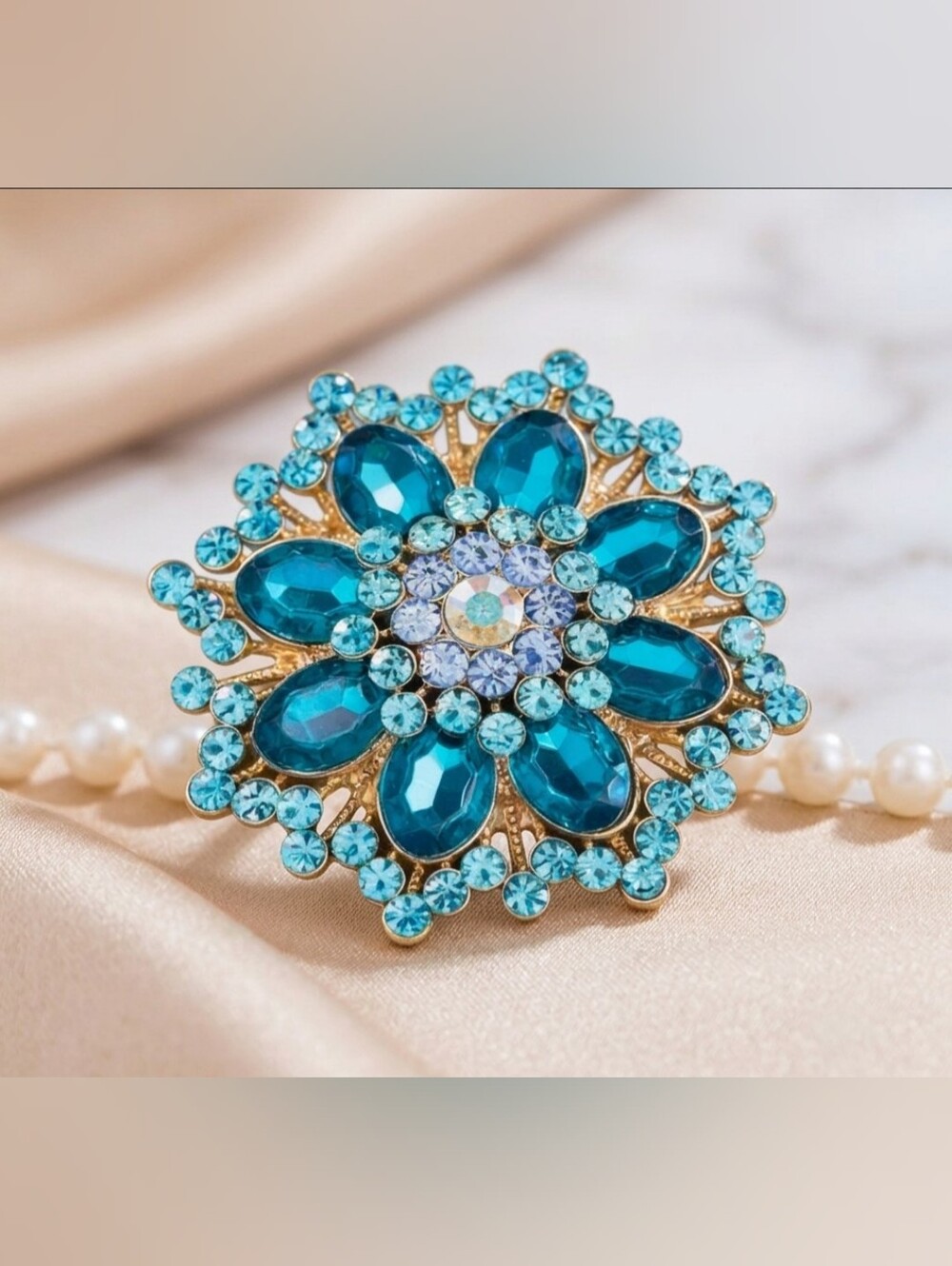Retro Bohemian Blue Rhinestone Floral Brooch Pin